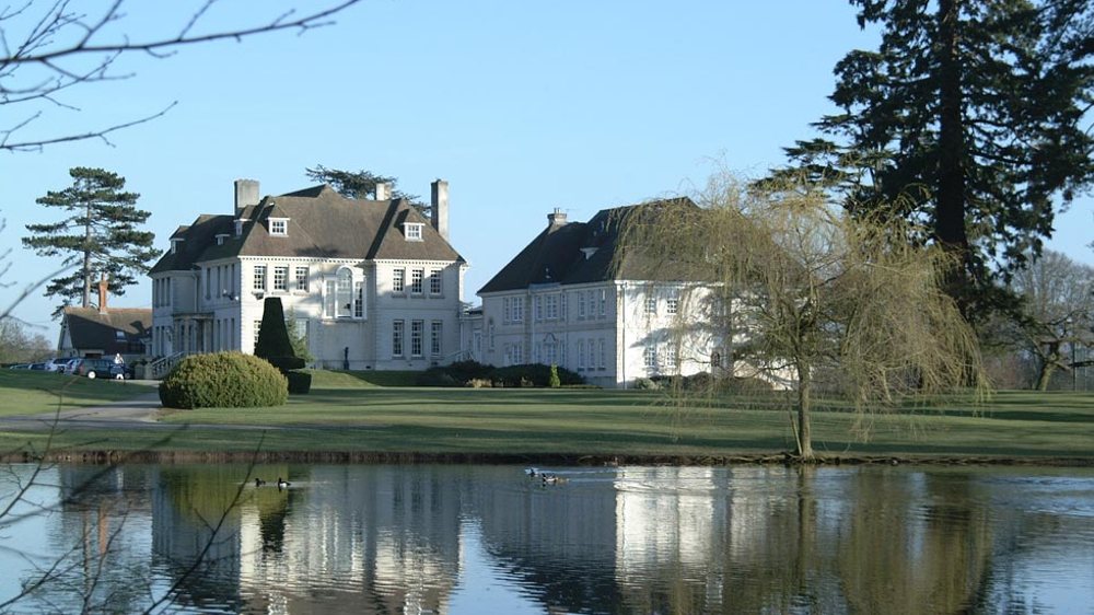 Brockenote hall student trip